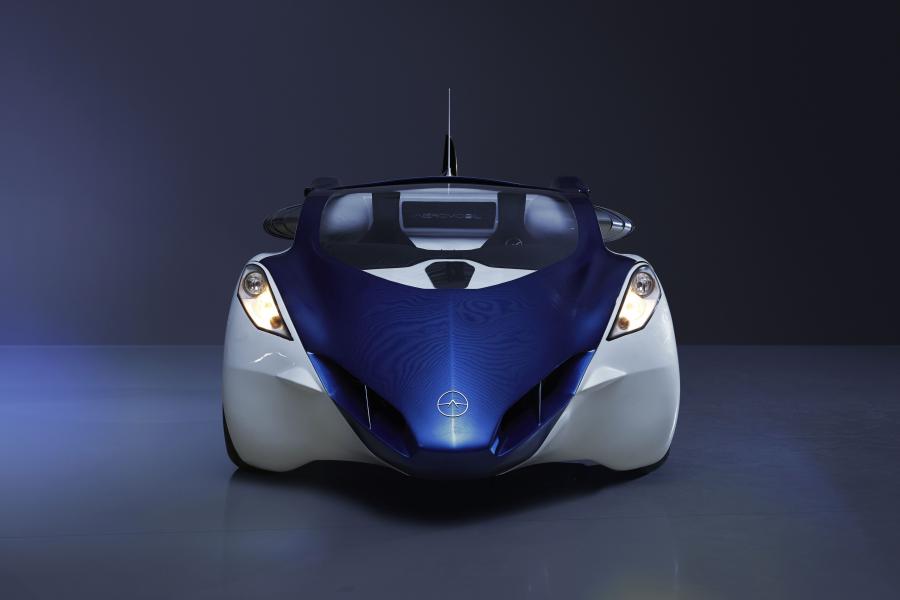  AeroMobil 3.0 2014 года  (фото 11 из 18)